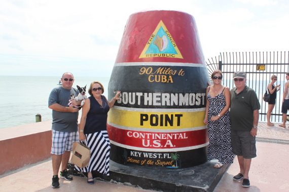 CAYO HUESO, A 90 MILLAS DE UNO MISMO – MEMORIAS DE UN CUBANO